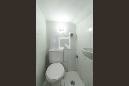 Casa para alugar com 90m², 1 quarto e 1 vagaLavabo