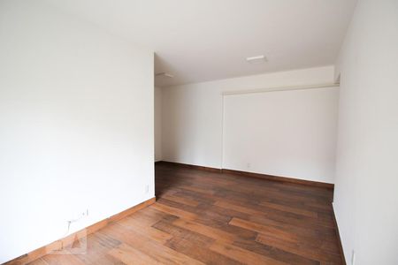 Sala de apartamento à venda com 2 quartos, 78m² em Vila Nova Conceição, São Paulo