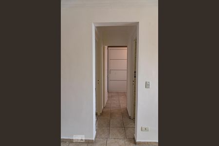Corredor de apartamento para alugar com 2 quartos, 55m² em Jardim Celeste, São Paulo