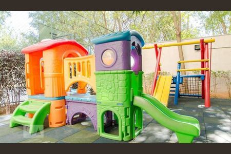 Apartamento à venda com 69m², 2 quartos e 1 vagaplayground