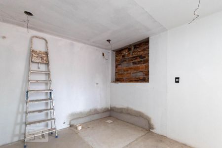 Casa de condomínio à venda com 233m², 3 quartos e 3 vagasBanheiro 2