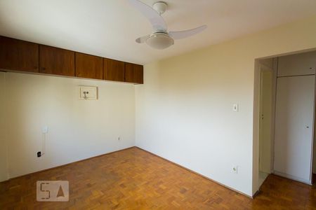 Apartamento à venda com 110m², 2 quartos e 3 vagasSuíte 2