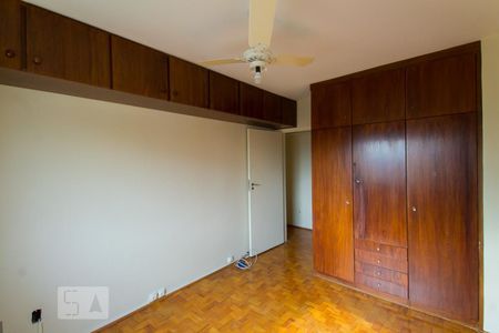 Apartamento à venda com 110m², 2 quartos e 3 vagasSuíte 1