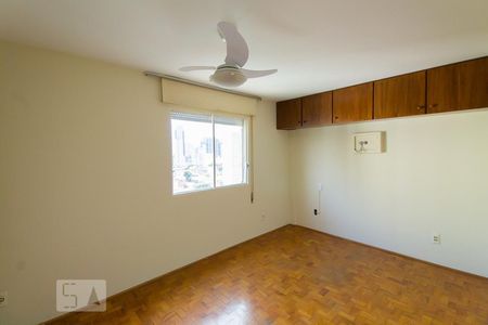 Apartamento à venda com 110m², 2 quartos e 3 vagasSuíte 2