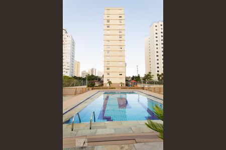 Apartamento à venda com 110m², 2 quartos e 3 vagasÁrea comum - Piscina