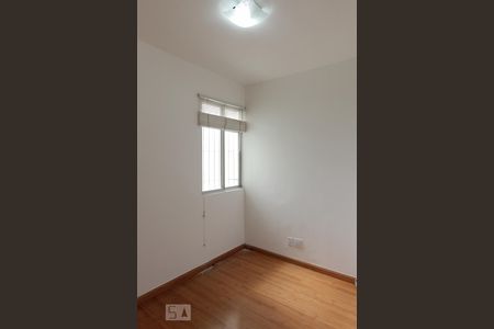 Apartamento à venda com 89m², 3 quartos e 1 vagaQuarto 2