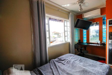 Casa de condomínio à venda com 300m², 5 quartos e 1 vagaSuíte 1