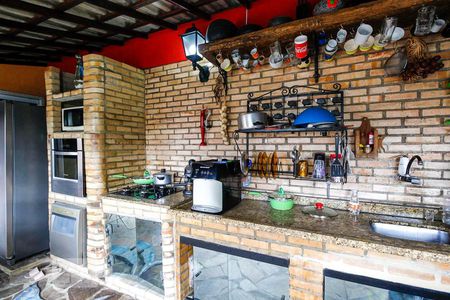 Casa de condomínio à venda com 300m², 5 quartos e 1 vagaCozinha