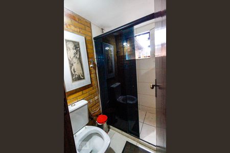 Casa de condomínio à venda com 300m², 5 quartos e 1 vagaBanheiro