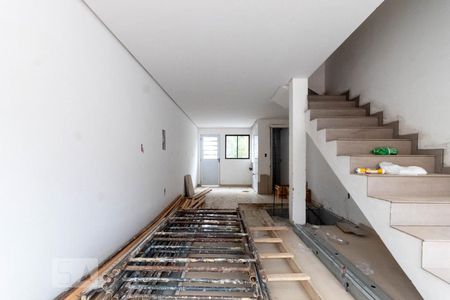 Casa de condomínio para alugar com 120m², 2 quartos e 2 vagasSala de Estar