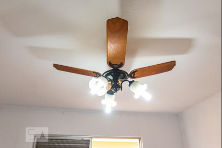 Casa à venda com 365m², 3 quartos e 3 vagasVentilador