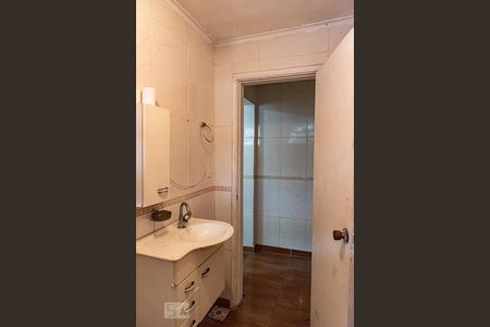 Casa à venda com 365m², 3 quartos e 3 vagasBanheiro do salão