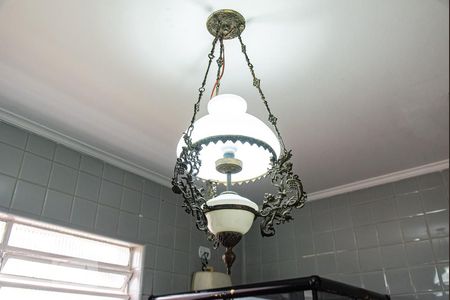 Casa à venda com 365m², 3 quartos e 3 vagasLustre