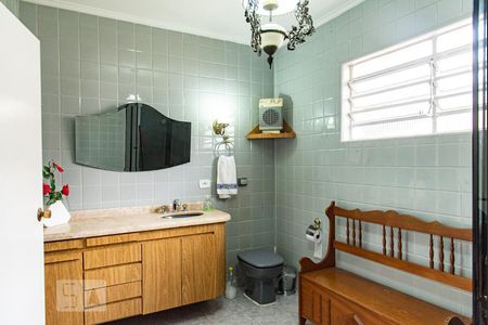 Casa à venda com 365m², 3 quartos e 3 vagasBanheiro