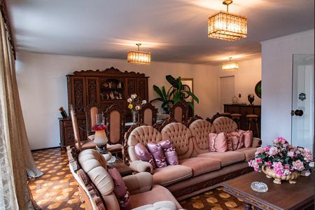 Sala de casa à venda com 3 quartos, 365m² em Cursino, São Paulo