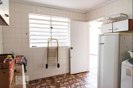 Casa à venda com 365m², 3 quartos e 3 vagasLavanderia