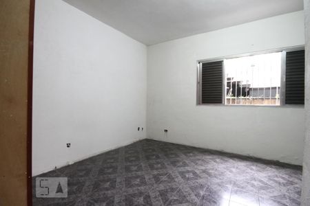 Casa à venda com 300m², 4 quartos e 2 vagasSuíte