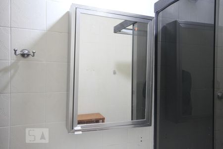 Casa à venda com 300m², 4 quartos e 2 vagasBanheiro