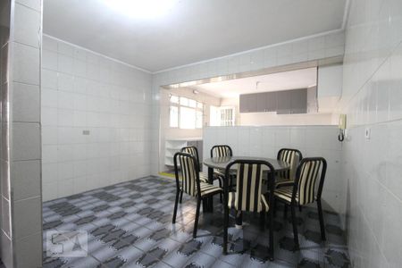 Casa à venda com 300m², 4 quartos e 2 vagasCozinha