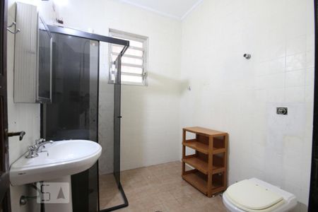 Casa à venda com 300m², 4 quartos e 2 vagasBanheiro