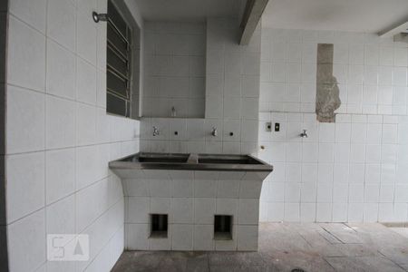 Casa à venda com 300m², 4 quartos e 2 vagasÁrea de serviço