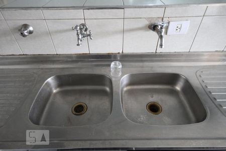 Casa à venda com 300m², 4 quartos e 2 vagasCozinha