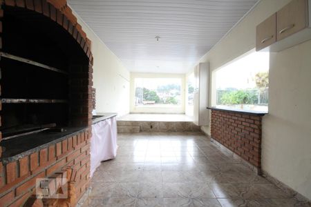 Casa à venda com 300m², 4 quartos e 2 vagasChurrasqueira