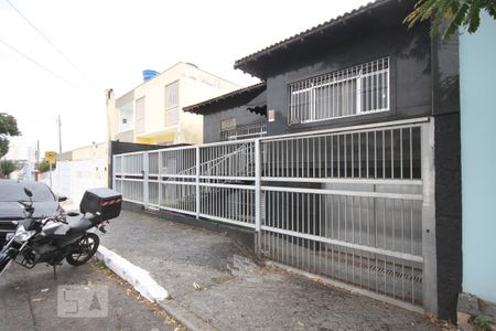 Casa à venda com 300m², 4 quartos e 2 vagasFachada