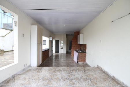 Casa à venda com 300m², 4 quartos e 2 vagasChurrasqueira