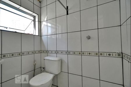 Banheiro de kitnet/studio à venda com 1 quarto, 50m² em Perdizes, São Paulo