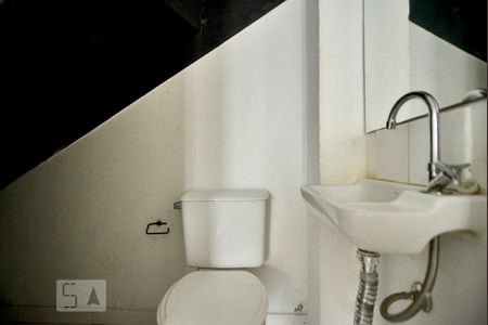 Lavabo de kitnet/studio à venda com 1 quarto, 50m² em Perdizes, São Paulo