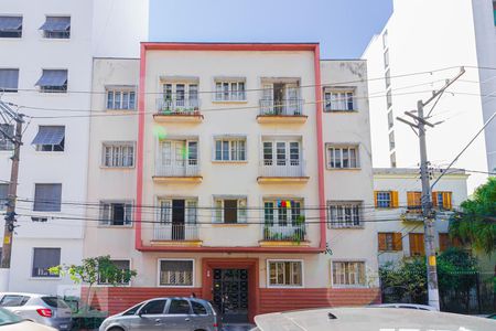 Apartamento à venda com 71m², 1 quarto e sem vagaFachada