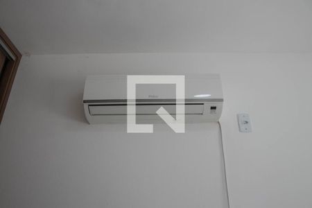 Ar condicionado - Quarto 1 de apartamento para alugar com 3 quartos, 80m² em Costa Azul, Salvador