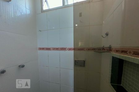 Apartamento à venda com 57m², 2 quartos e 1 vaga Apartamento à venda com 57m², 2 quartos e 1 vagaBanheiro
