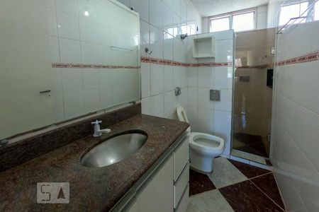 Apartamento à venda com 57m², 2 quartos e 1 vaga Apartamento à venda com 57m², 2 quartos e 1 vagaBanheiro