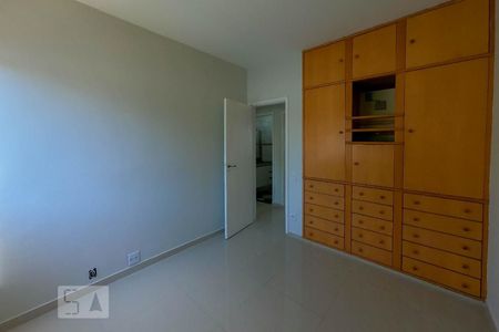 Quarto 1 de apartamento à venda com 2 quartos, 57m² em Horto, Belo Horizonte