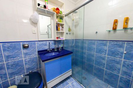 Casa à venda com 300m², 5 quartos e 6 vagasBanheiro da Suite 2