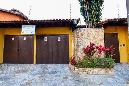 Casa à venda com 300m², 5 quartos e 6 vagasFachada