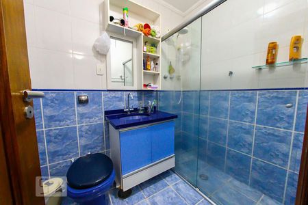 Casa à venda com 300m², 5 quartos e 6 vagasBanheiro da Suite 2