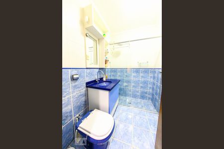 Casa à venda com 300m², 5 quartos e 6 vagasBanheiro 