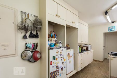 Apartamento à venda com 188m², 4 quartos e 3 vagasCozinha