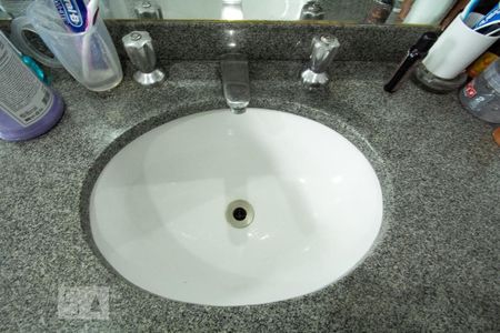 Apartamento à venda com 188m², 4 quartos e 3 vagasBanheiro da Suíte