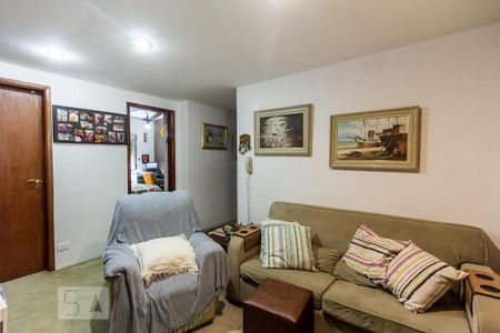 Apartamento à venda com 188m², 4 quartos e 3 vagasSala de TV