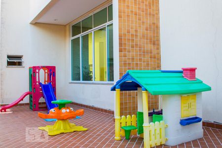 Apartamento para alugar com 83m², 3 quartos e 2 vagasÁrea Comum - Playground