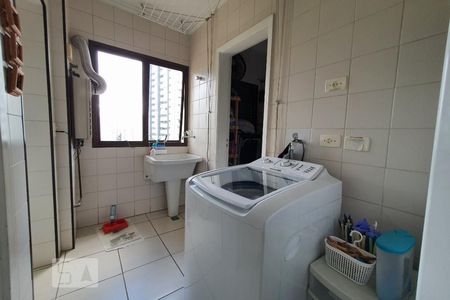 Apartamento à venda com 140m², 3 quartos e 3 vagasLavanderia