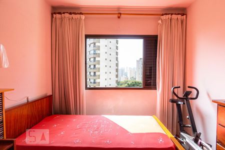 Apartamento à venda com 140m², 3 quartos e 3 vagasQuarto 3