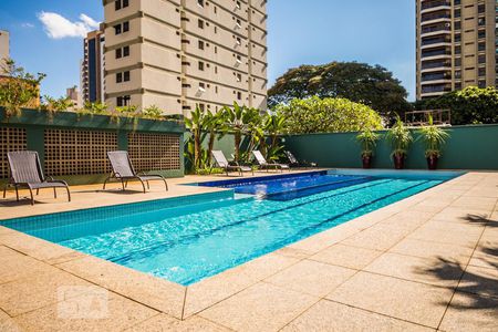 Apartamento para alugar com 66m², 2 quartos e 2 vagasÁrea comum - Piscina