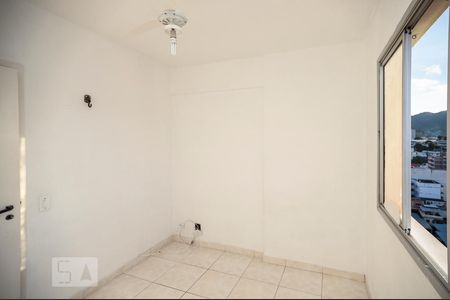 Apartamento à venda com 82m², 2 quartos e 1 vagaQuarto 2