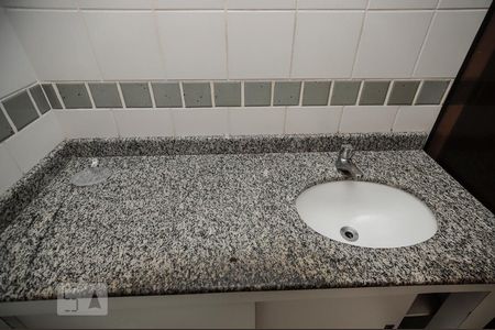 Apartamento à venda com 82m², 2 quartos e 1 vagaBanheiro
