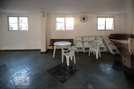 Apartamento à venda com 82m², 2 quartos e 1 vagaSalão de Festas